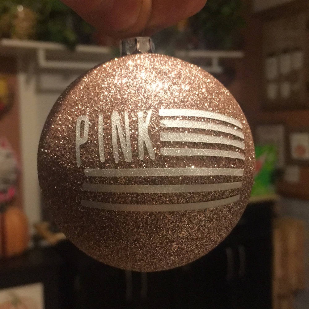 Set of 5 Christmas ornaments